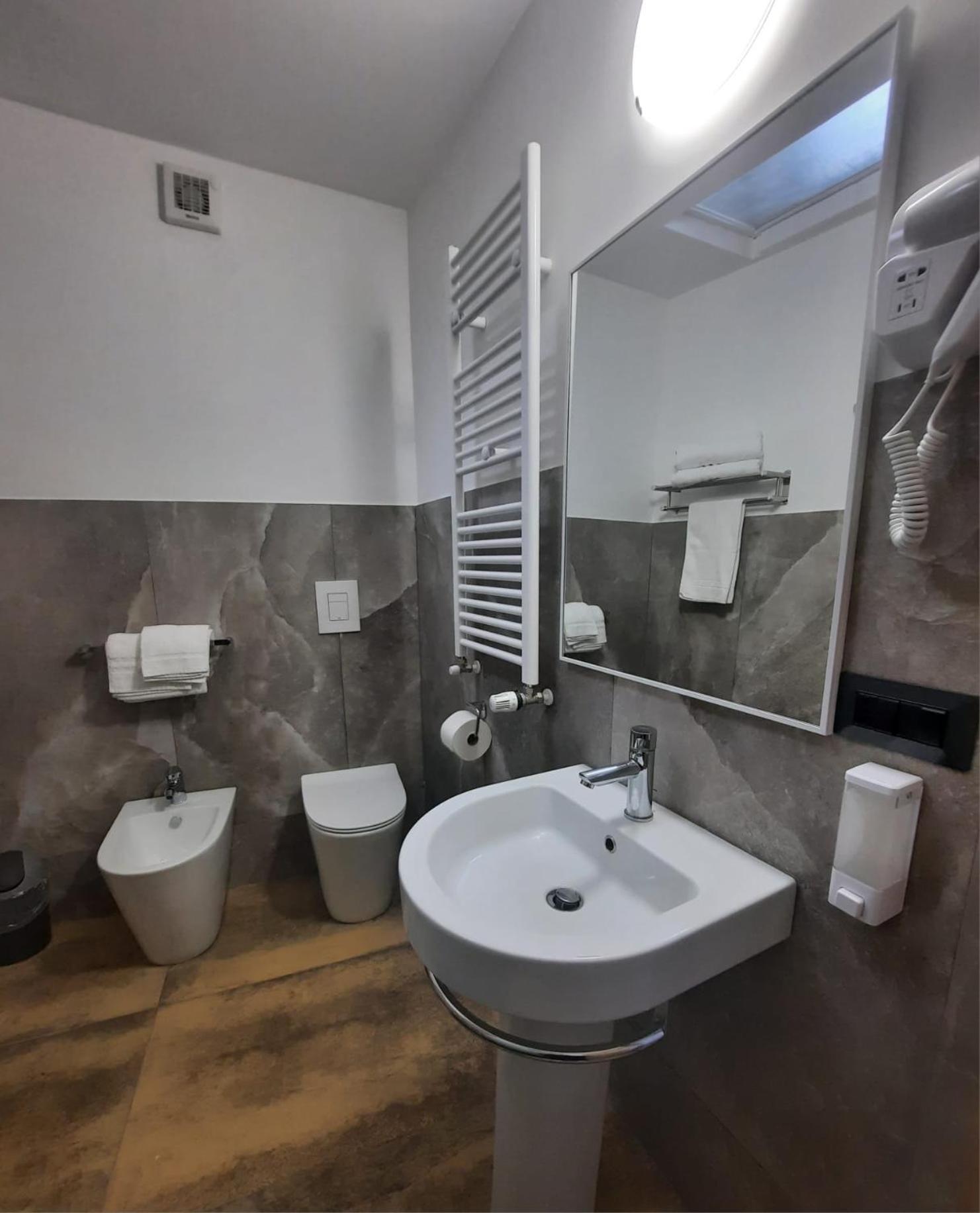 Apartamento Viccinella House Capranica Exterior foto